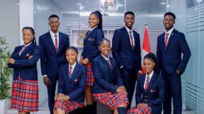 What does Vantage Canadian College offer?